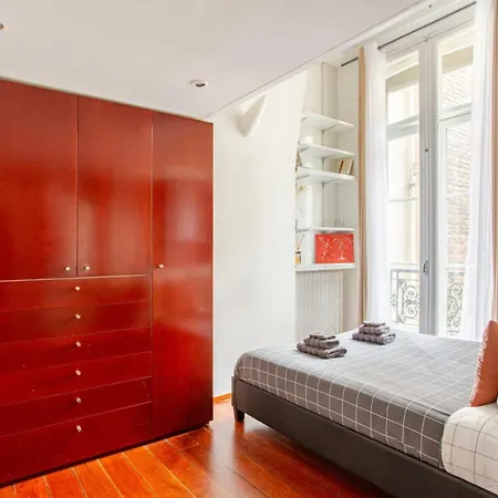 Lägenhet Chic Parisian Flat
