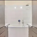 Chic Parisian Flat 아파트